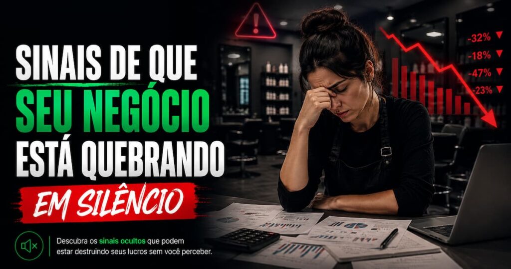 Dono de pequeno negócio analisando relatório financeiro com expressão de preocupação sutil enquanto o ambiente ao redor parece movimentado